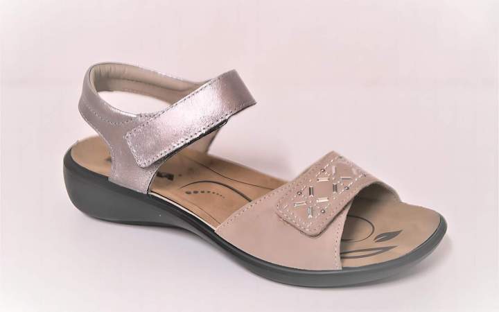 Des sandales stylées et confortables pour toutes les occasions